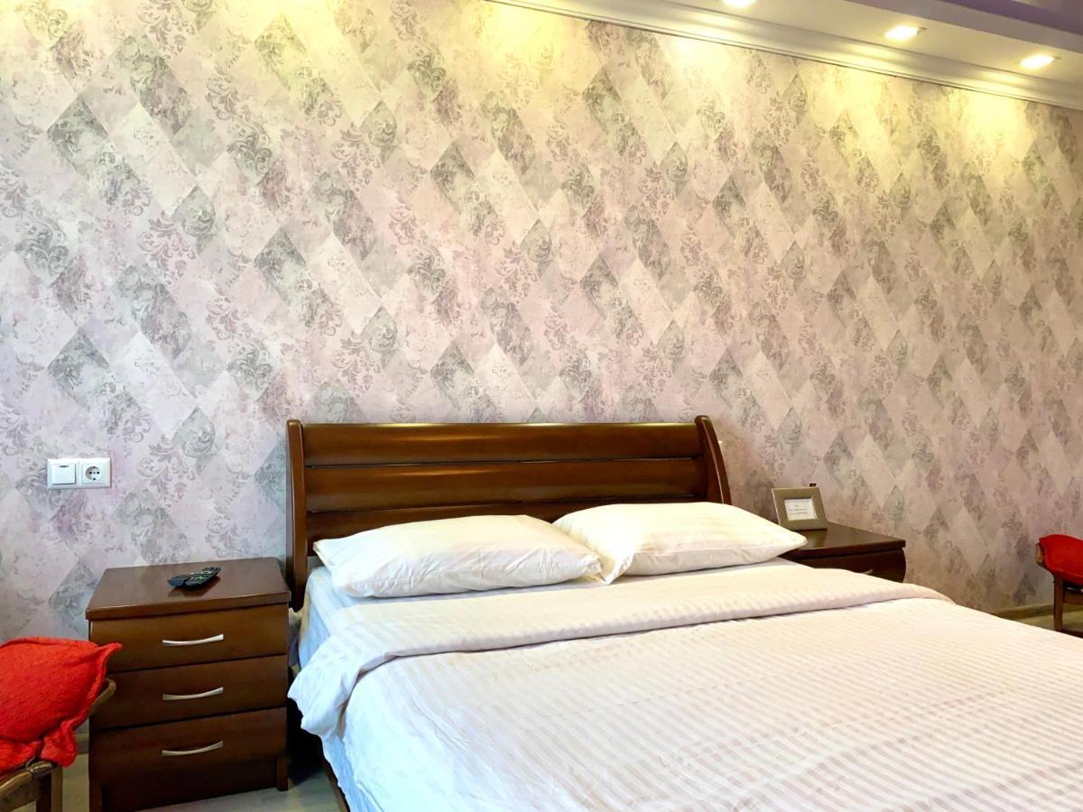 Apartpoltava Простора Однокімнатна Квартира В Новобудові, Корпусний Парк Luaran gambar